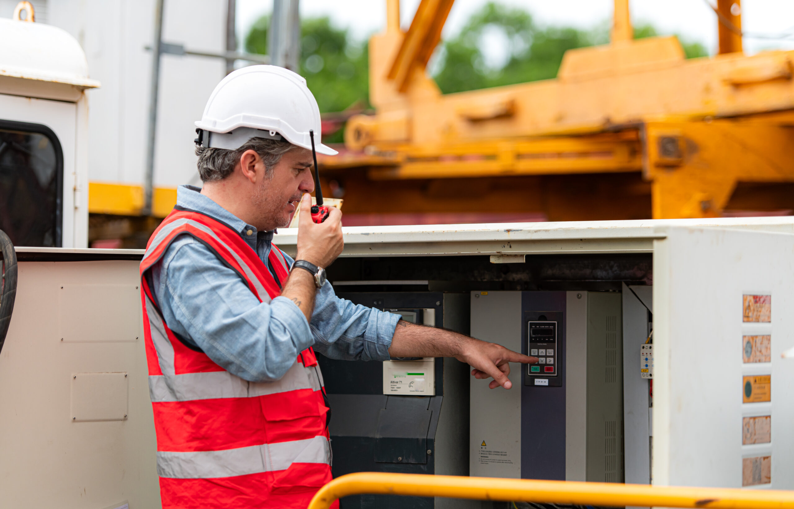 engenharia elétrica em canteiros de obras